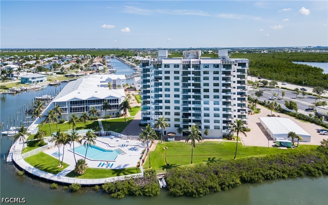 2 Bed Waterfront Home for Sale in Boardwalk Caper, photo 8