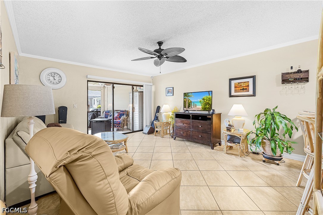 2 Bed Waterfront Home for Sale in Cape Coral, FL, $199,900 — photo 8