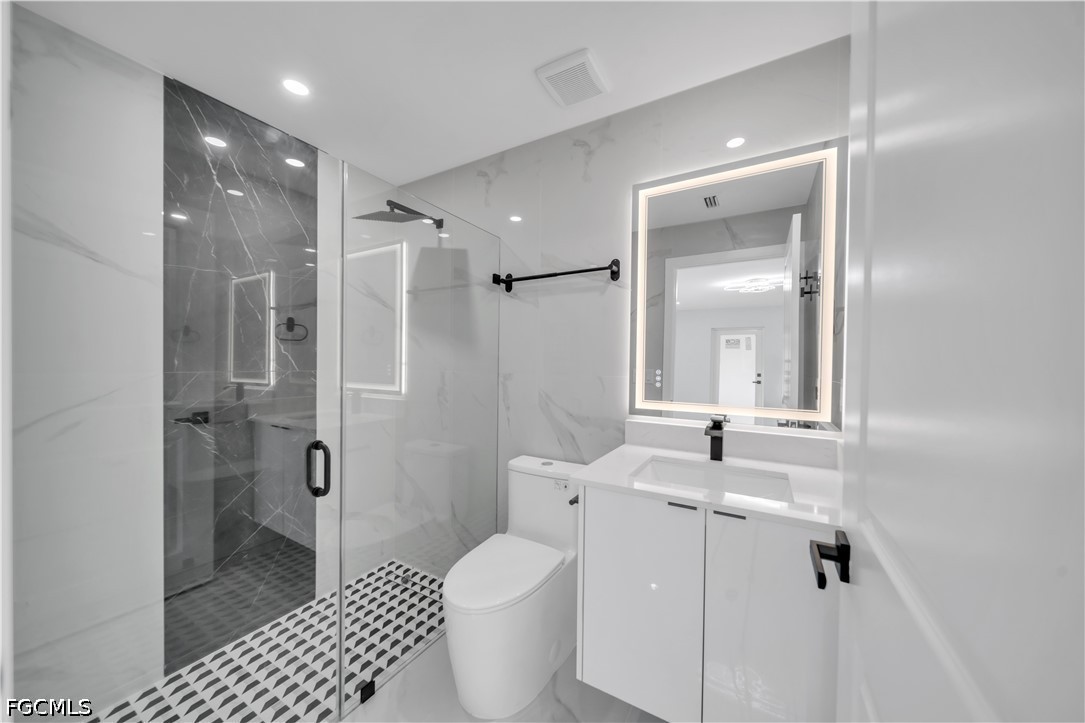 3 Bed SingleFamilyResidence for Sale in Lehigh Acres, FL — photo 8
