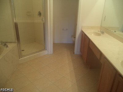 3 Bed Townhouse for Sale in Bella Vida, FL, $2,100 — photo 8