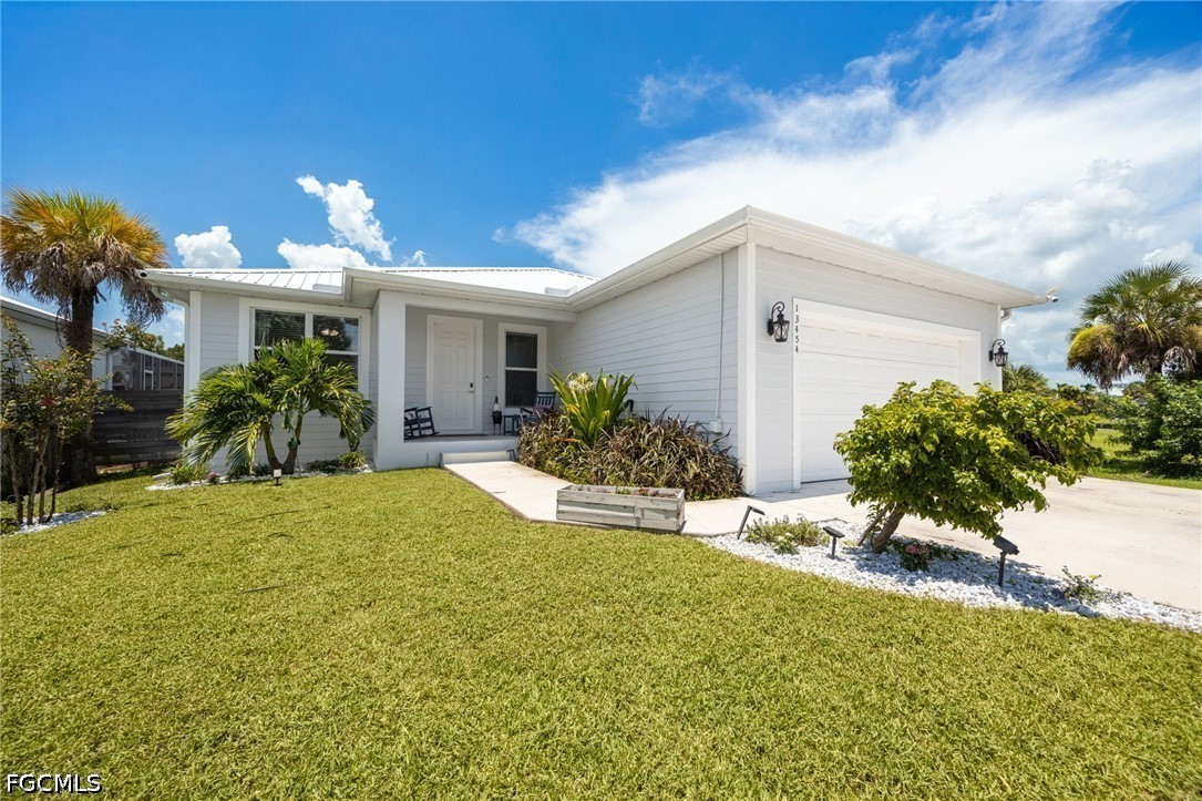 3 Bed Pool Home for Sale in Fort Myers Shores, FL, $549,999 — photo 8