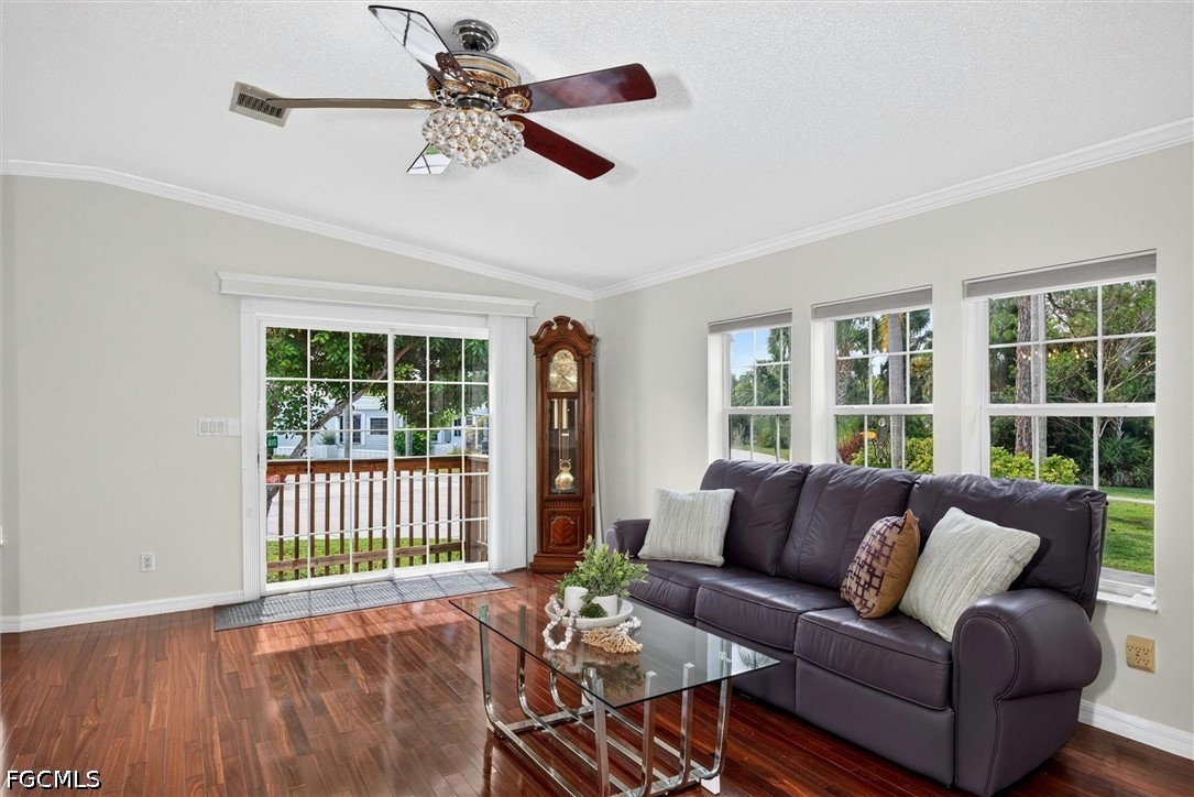 2 Bed ManufacturedHome for Sale in Estero, FL, $170,000 — photo 8