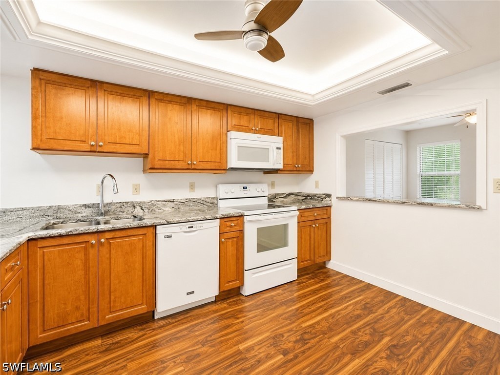 2 Bed Condominium for Sale in Cypress Condo, FL — photo 8