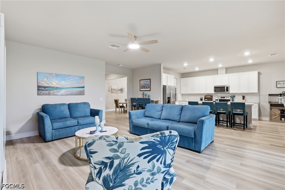 4 Bed Waterfront Home for Sale in Punta Gorda, photo 8