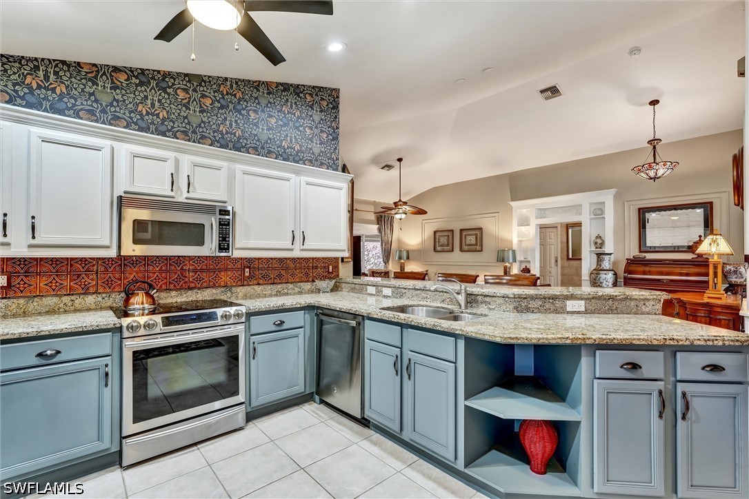 3 Bed SingleFamilyResidence for Sale in Naples, FL, $479,000 — photo 8