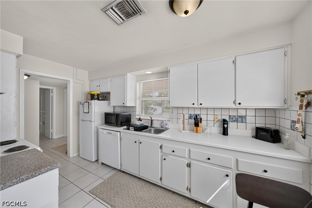 4 Bed Duplex for Sale in Cape Coral, photo 8