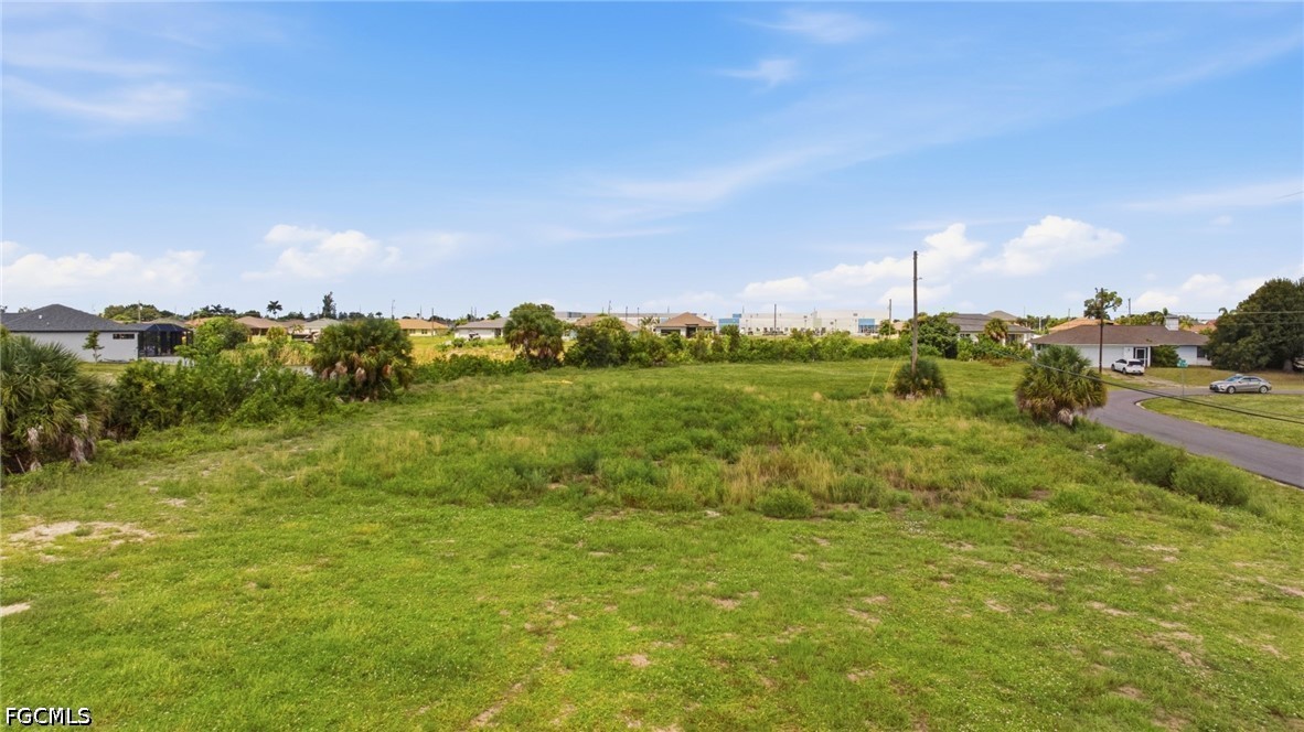 Waterfront Home for Sale in Cape Coral, photo 8