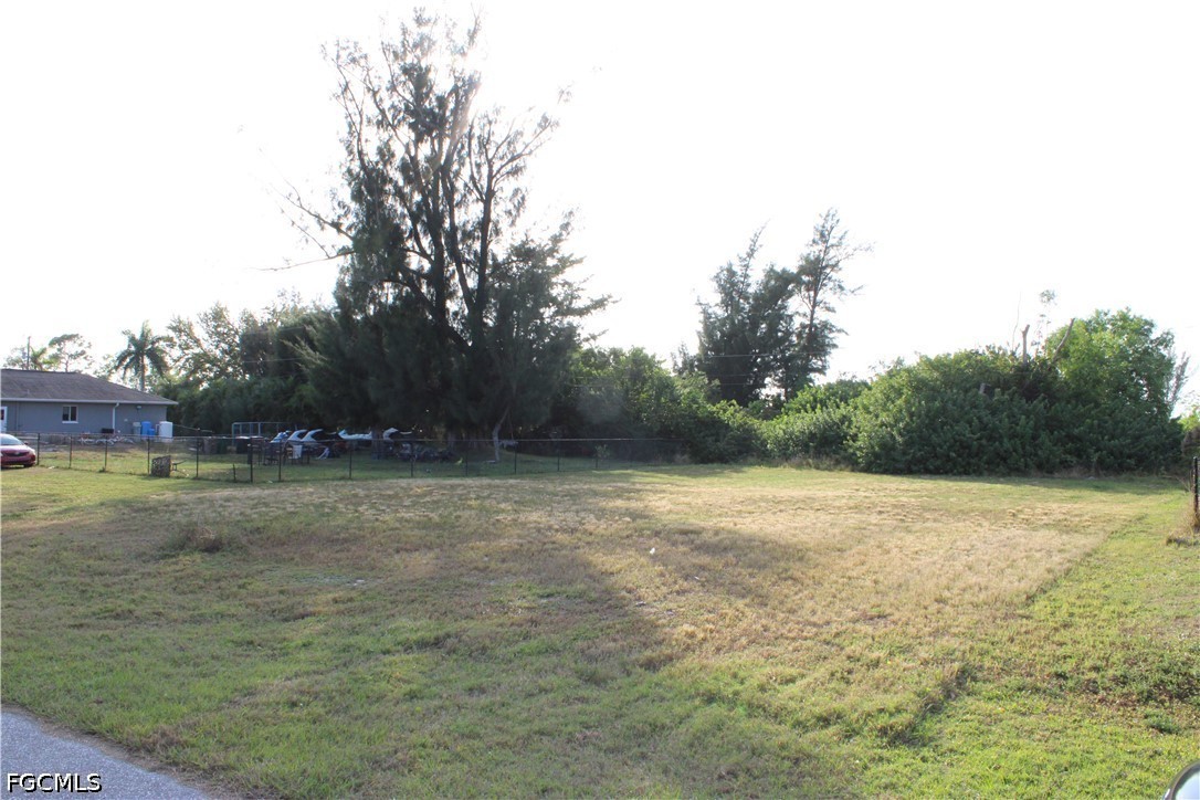 Commercial for Sale in Cape Coral, FL, $35,000 — photo 8