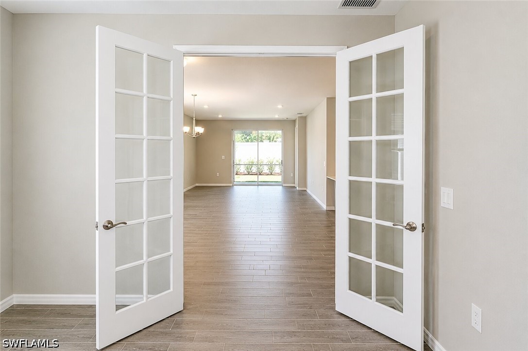 2 Bed SingleFamilyResidence for Sale in Naples, FL, $394,900 — photo 8
