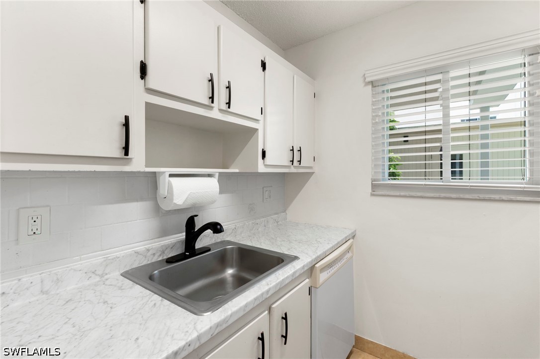 2 Bed Condominium for Sale in Central Garden, FL, $350,000 — photo 8