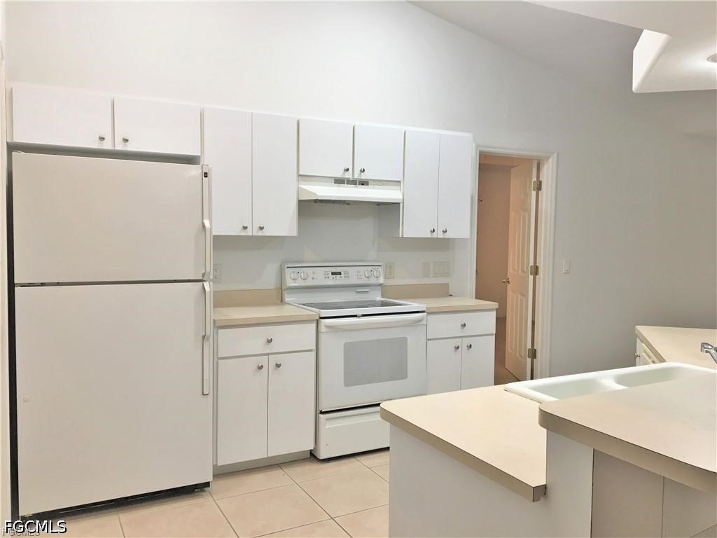 3 Bed SingleFamilyResidence for Sale in Cape Coral, FL — photo 8