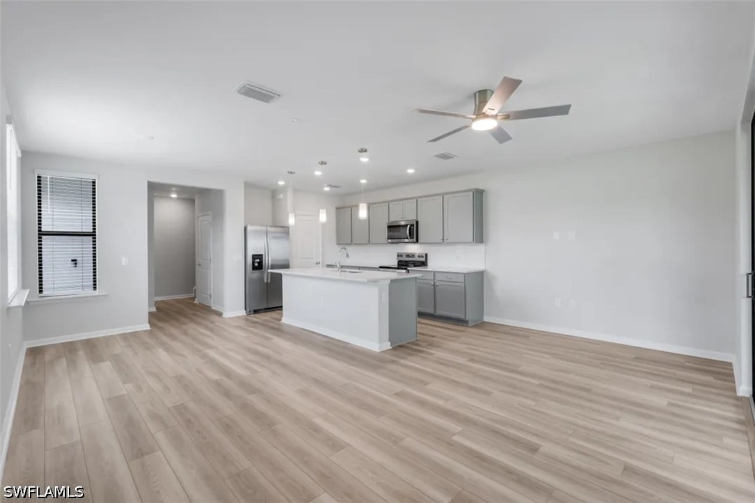 3 Bed Attached for Sale in Solis Grande, FL, $2,800 — photo 8
