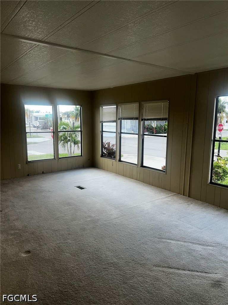 2 Bed ManufacturedHome for Sale in Tamiami Village, FL — photo 8