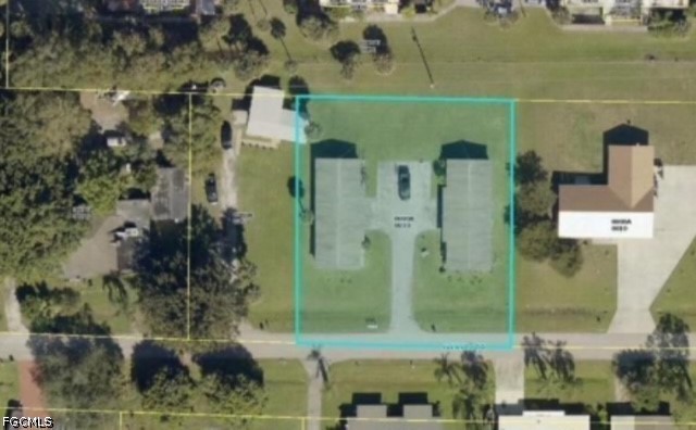 1 Bed Duplex for Sale in North Fort Myers, FL, $1,190 — photo 8