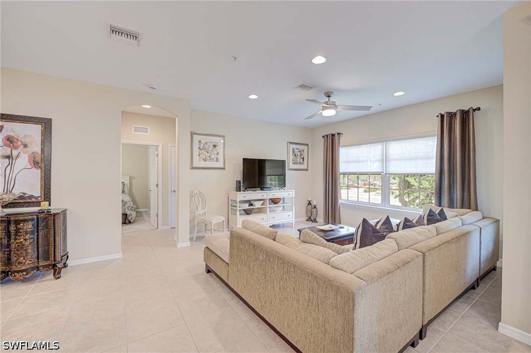 3 Bed Condominium for Sale in Estero, FL, $2,450 — photo 8