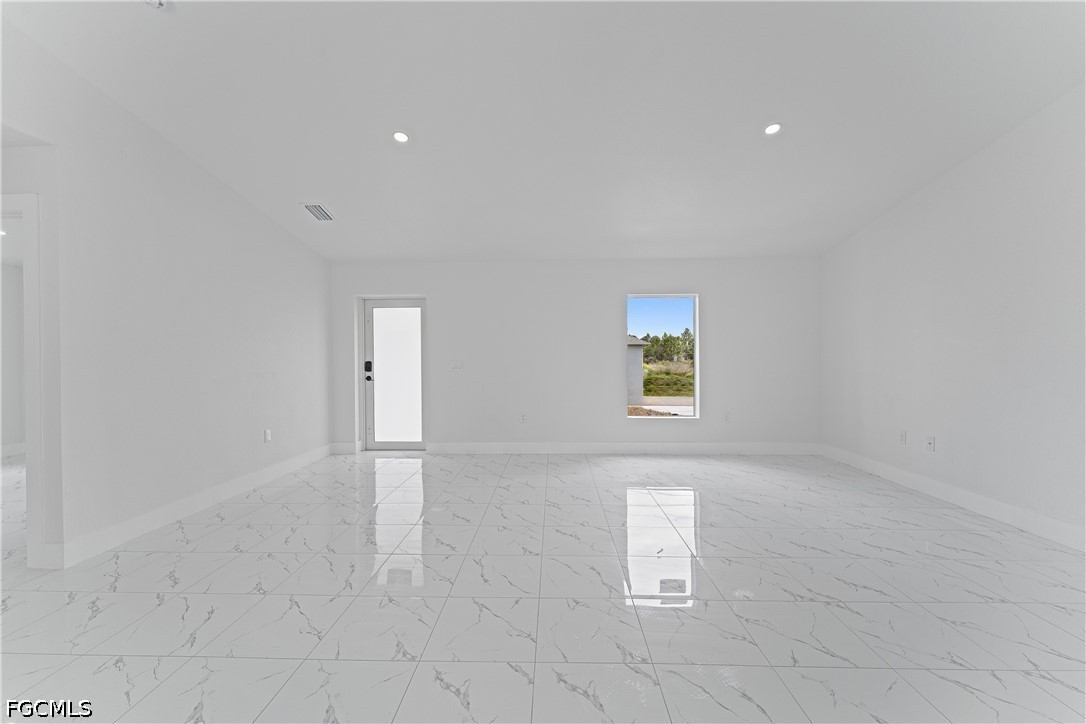 4 Bed SingleFamilyResidence for Sale in Lehigh Acres, FL — photo 8