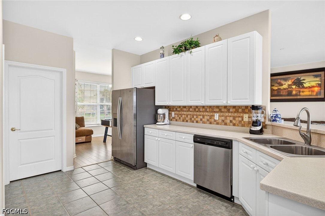 3 Bed Pool Home for Sale in Wellington, FL, $499,000 — photo 8
