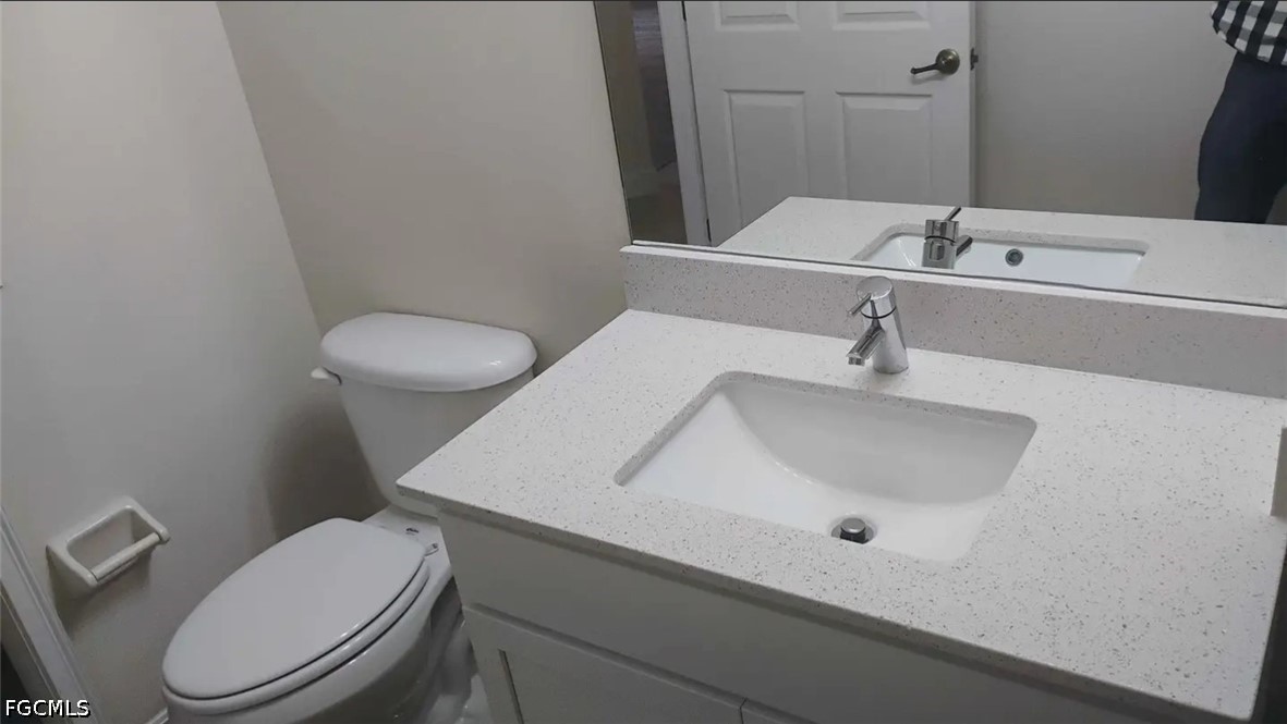 2 Bed Pool Home for Sale in Cape Coral, photo 8