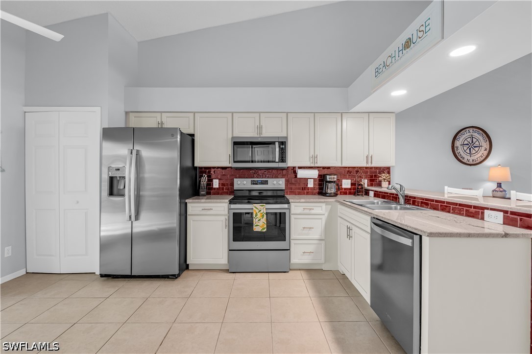 2 Bed Condominium for Sale in Bermuda Gardens, FL, $305,000 — photo 8