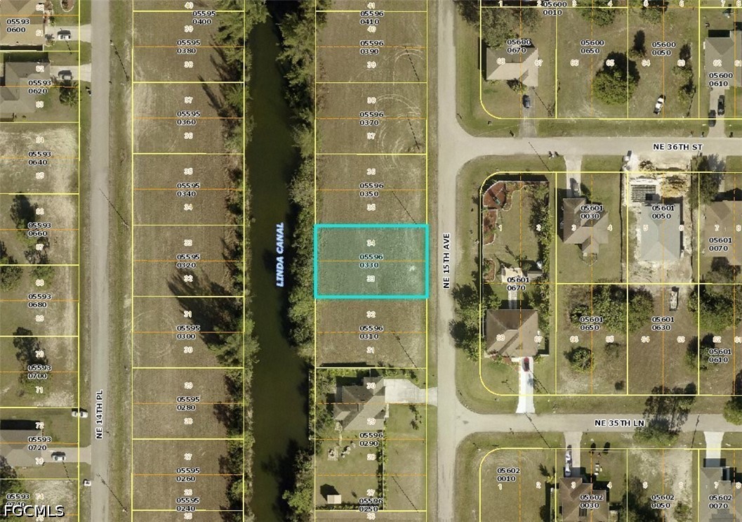 Waterfront Home for Sale in Gator Circle, FL, $39,000 — photo 8