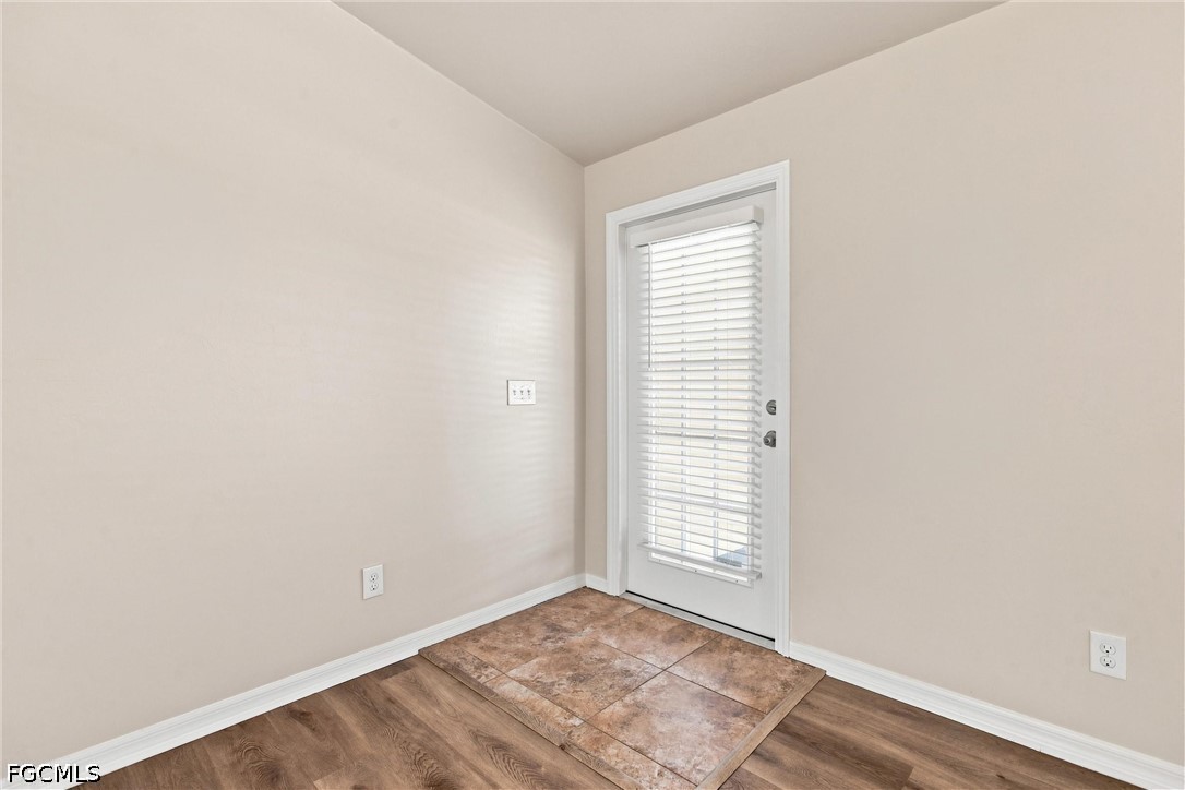3 Bed SingleFamilyResidence for Sale in Lehigh Acres, FL — photo 8