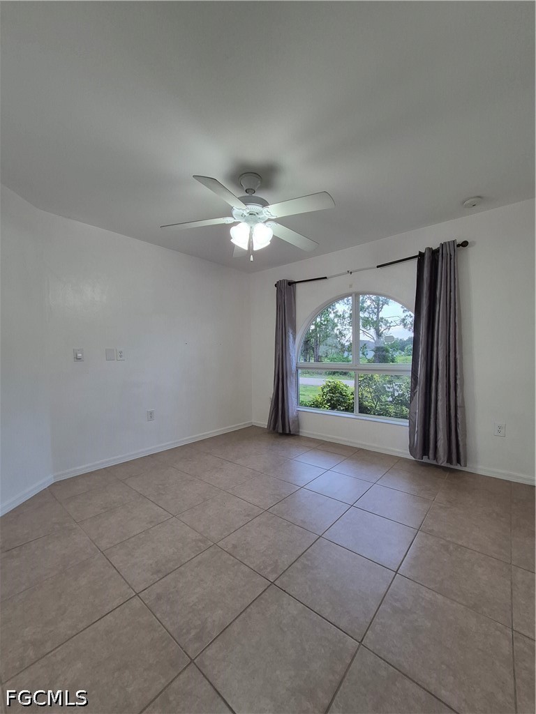 4 Bed Waterfront Home for Sale in Lehigh Acres, FL, $388,000 — photo 8