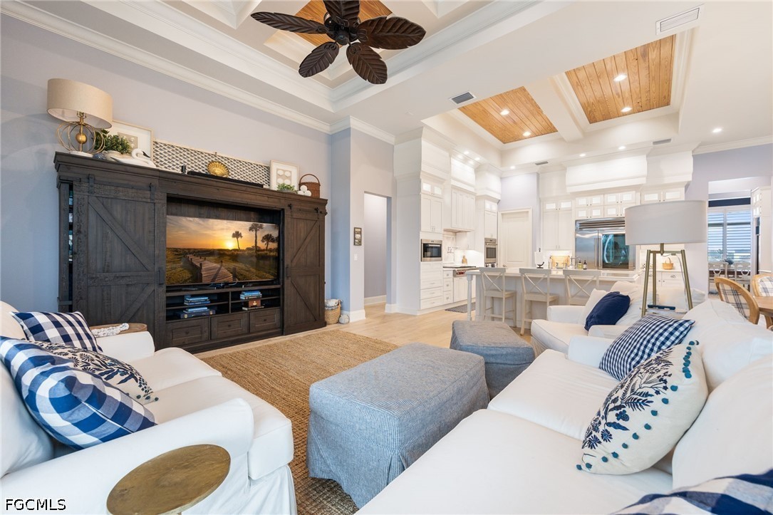 3 Bed Pool Home for Sale in Old Fort Denaud, photo 8