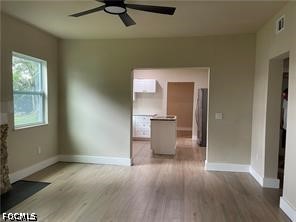 2 Bed SingleFamilyResidence for Sale in Fort Myers, FL — photo 8