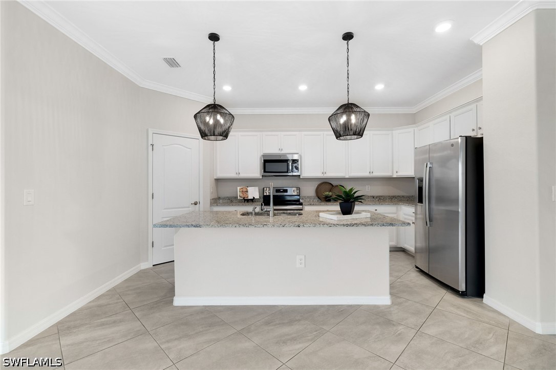 4 Bed SingleFamilyResidence for Sale in Estero, FL, $545,000 — photo 8