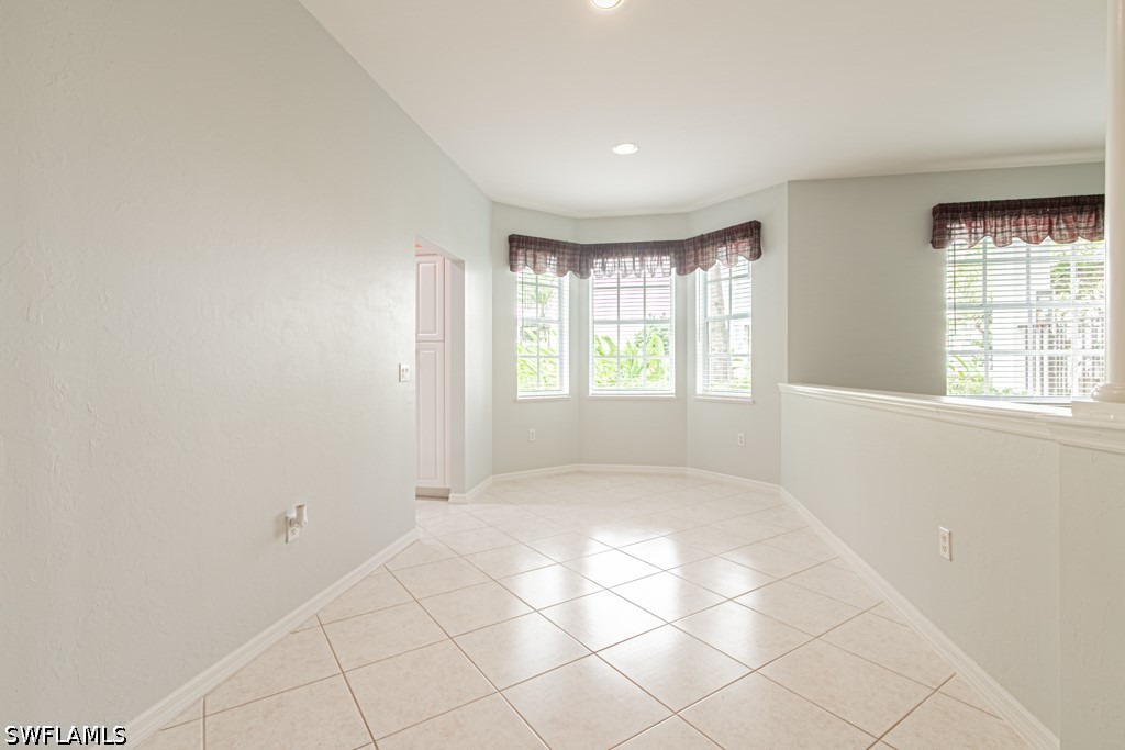 2 Bed Condominium for Sale in Naples, FL, $3,250 — photo 8