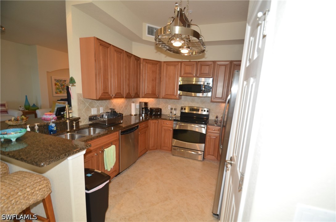 3 Bed Waterfront Home for Sale in Naples, FL, $7,500 — photo 8