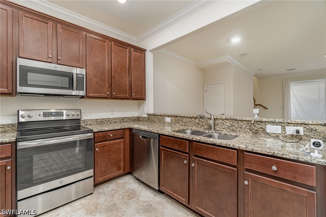 3 Bed Waterfront Home for Sale in Naples, FL, $2,200 — photo 8