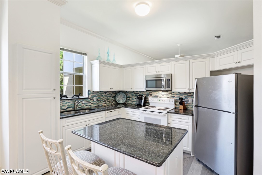 3 Bed Condominium for Sale in L'Ambiance, FL, $9,000 — photo 8