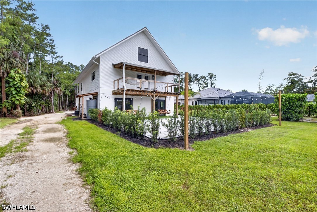 3 Bed SingleFamilyResidence for Sale in Logan Woods, FL — photo 8