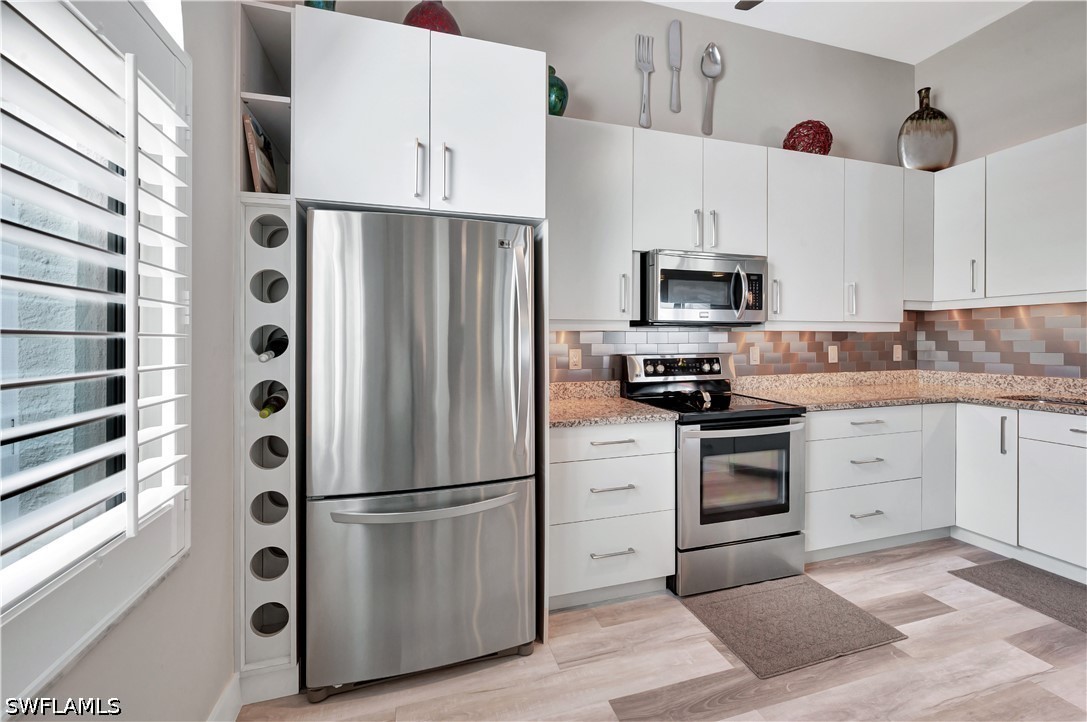 2 Bed Condominium for Sale in Beachwalk Gardens, FL, $7,500 — photo 8