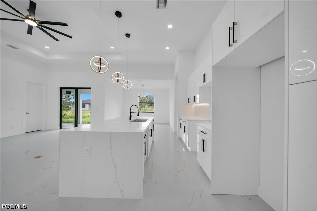 3 Bed SingleFamilyResidence for Sale in Lehigh Acres, FL — photo 8