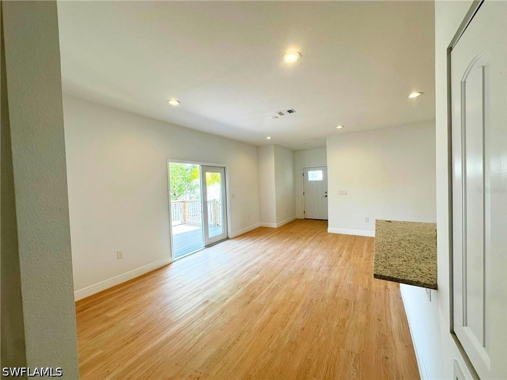 3 Bed SingleFamilyResidence for Sale in Punta Gorda, FL — photo 8