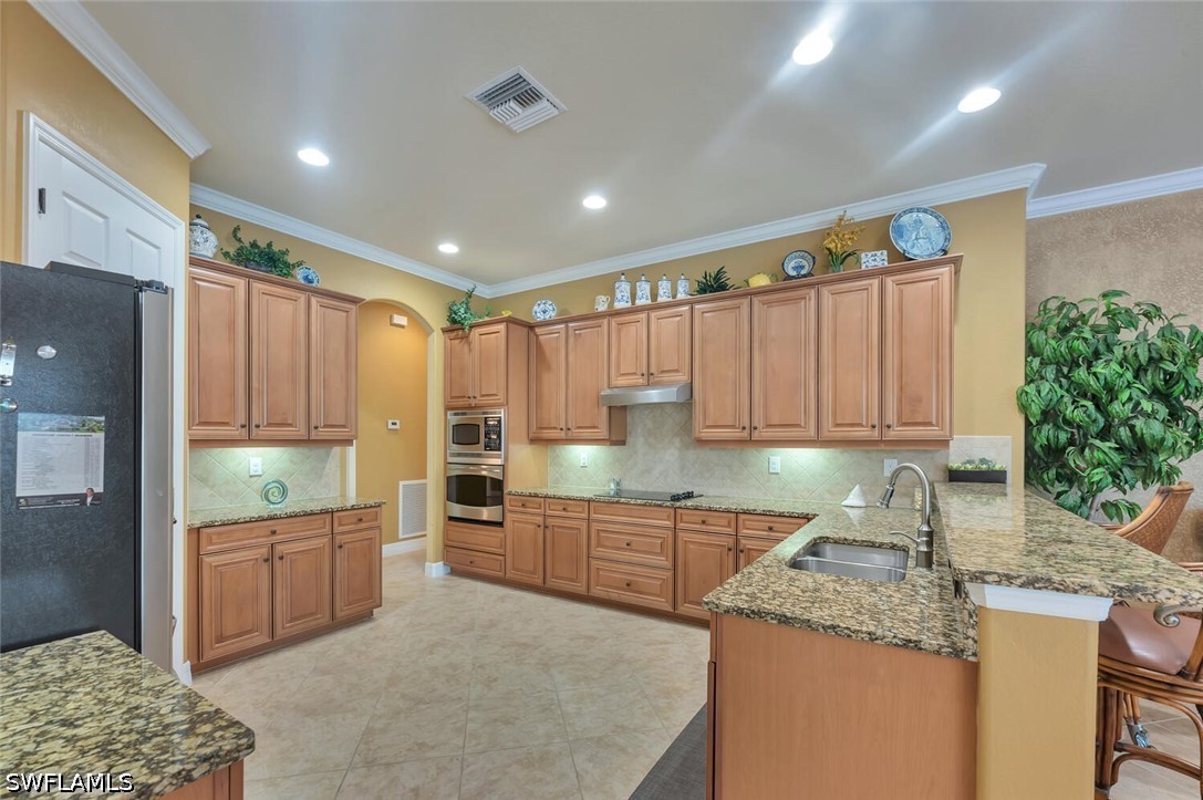5 Bed Pool Home for Sale in Bella Terra, FL, $4,750 — photo 8