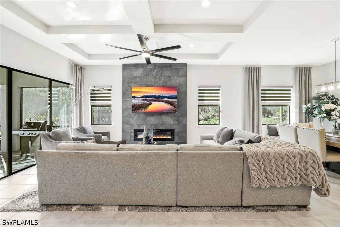 3 Bed Pool Home for Sale in Naples, FL, $1,000,000 — photo 8