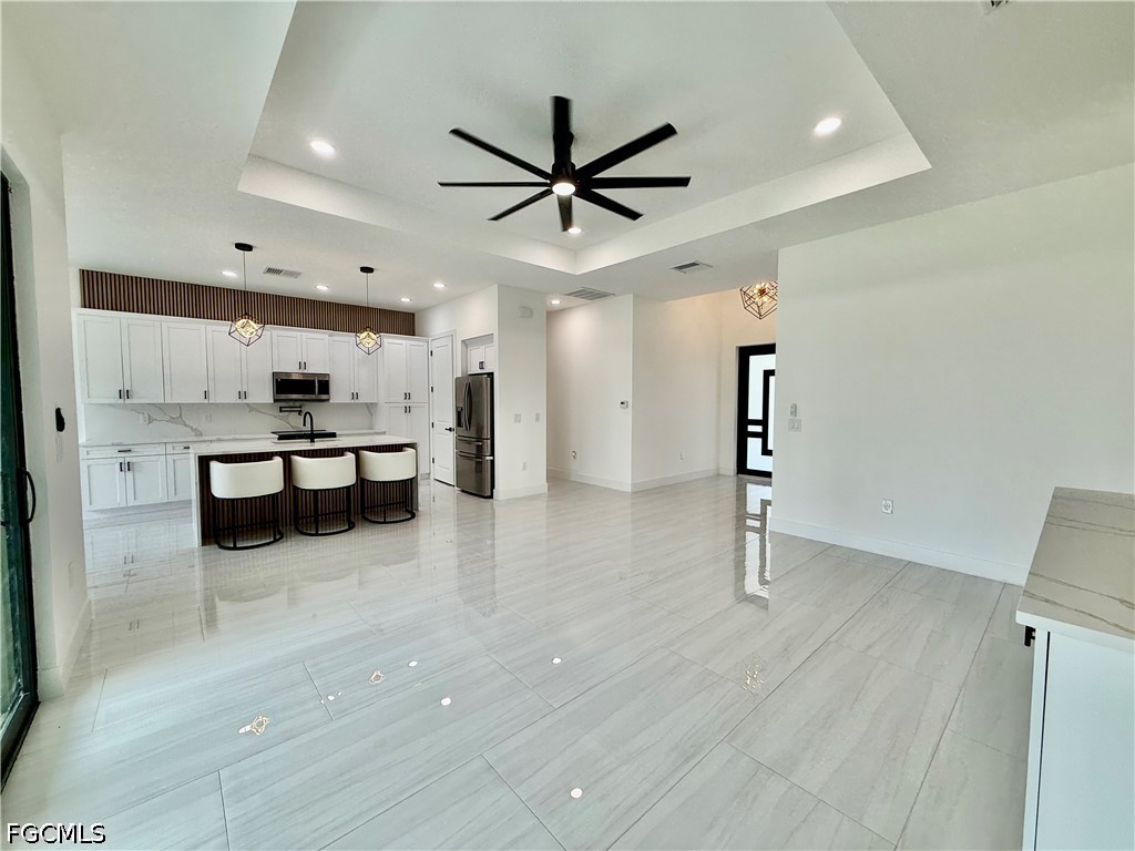 4 Bed SingleFamilyResidence for Sale in Lehigh Acres, FL — photo 8