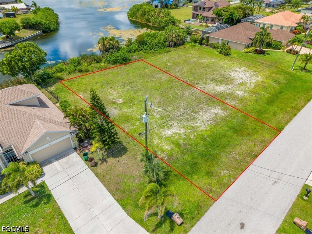 Residential for Sale in Cape Coral, FL, $55,000 — photo 8