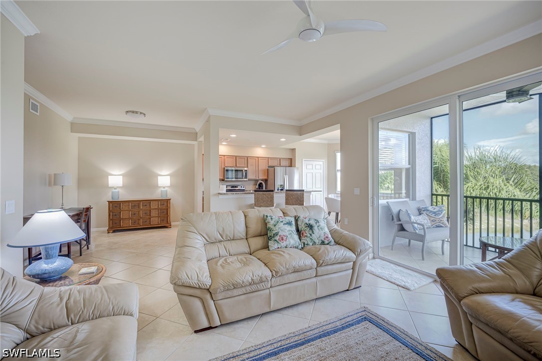 2 Bed Condominium for Sale in Heritage Bay, FL, $345,000 — photo 8