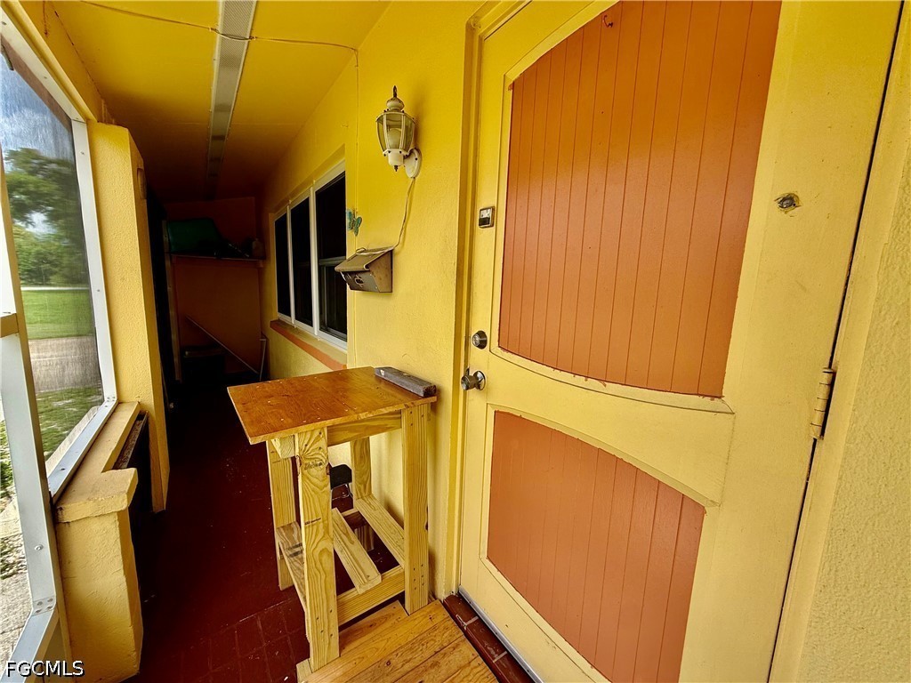 3 Bed SingleFamilyResidence for Sale in Wedgewood, FL — photo 8