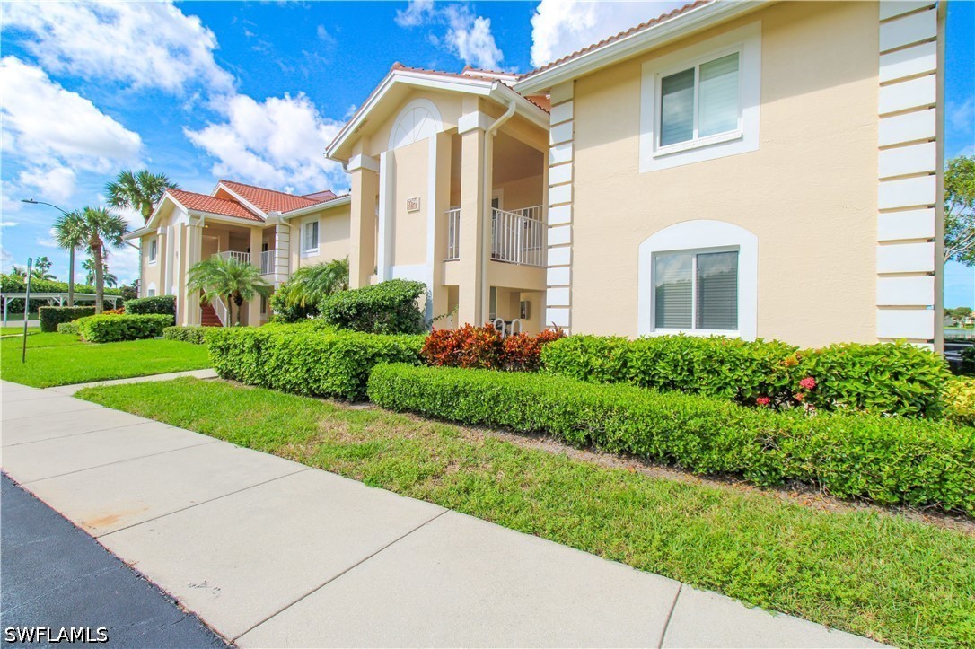 2 Bed Waterfront Home for Sale in Naples, FL, $4,000 — photo 8