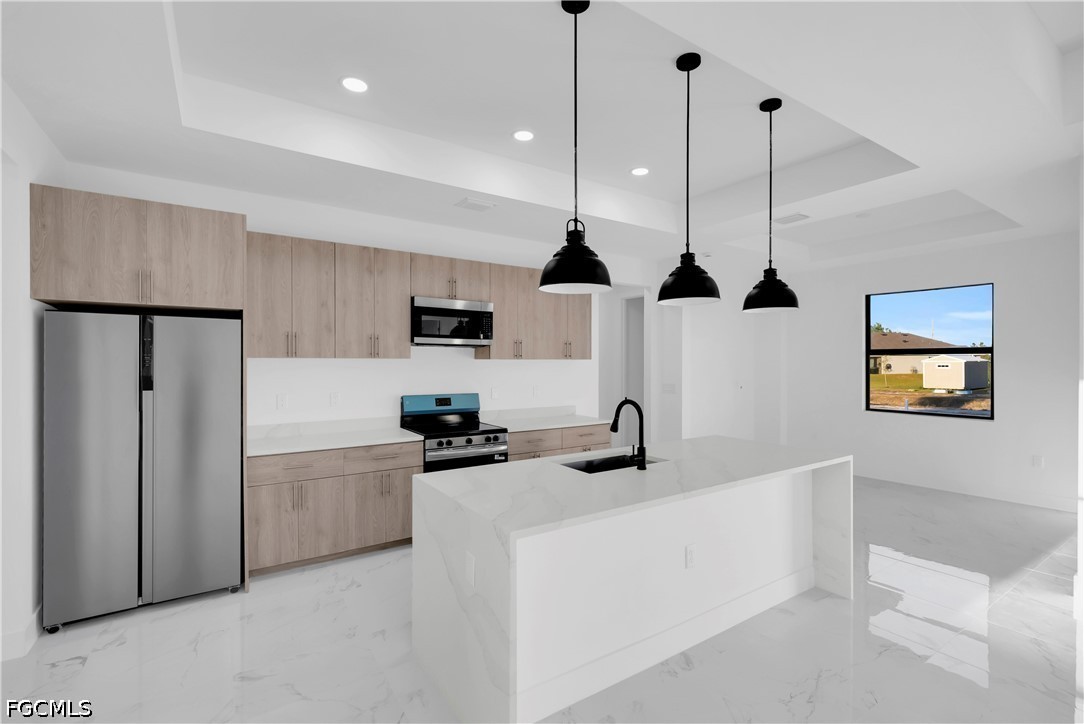 3 Bed SingleFamilyResidence for Sale in Lehigh Acres, FL — photo 8