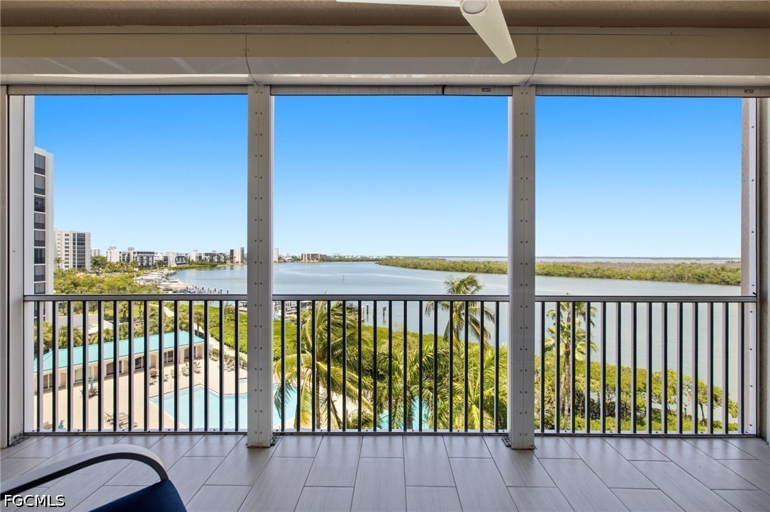 3 Bed Waterfront Home for Sale in Waterside At Bay Beach, photo 8