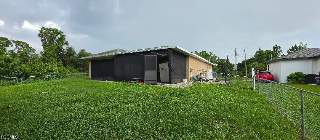 3 Bed SingleFamilyResidence for Sale in Buckingham, FL — photo 8