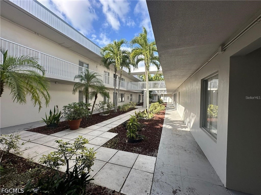 1 Bed Condominium for Sale in Green Tee Village, FL, $1,050 — photo 8