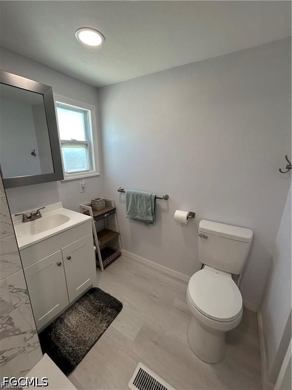 3 Bed ManufacturedHome for Sale in Fort Myers, FL, $179,900 — photo 8