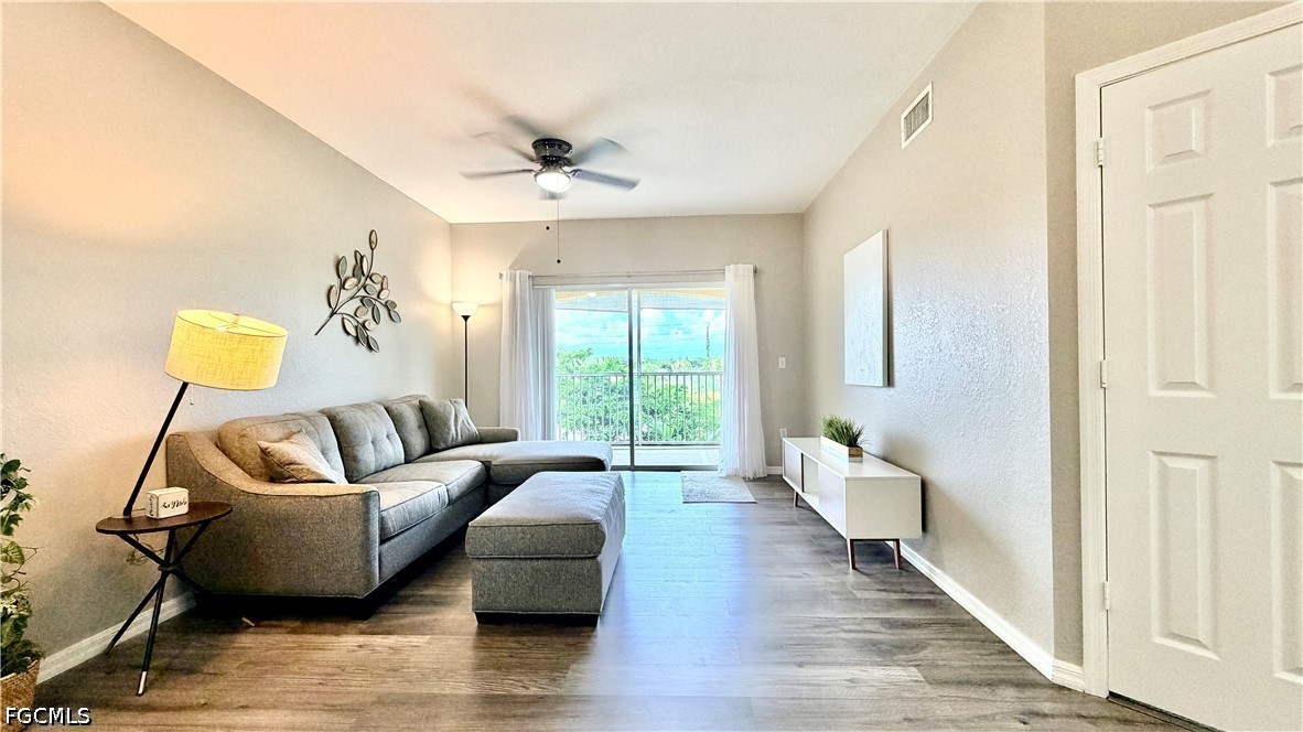2 Bed Condominium for Sale in Tuscany Gardens, FL, $1,425 — photo 8